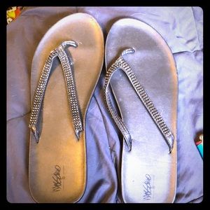 grey rhinestone flip flops